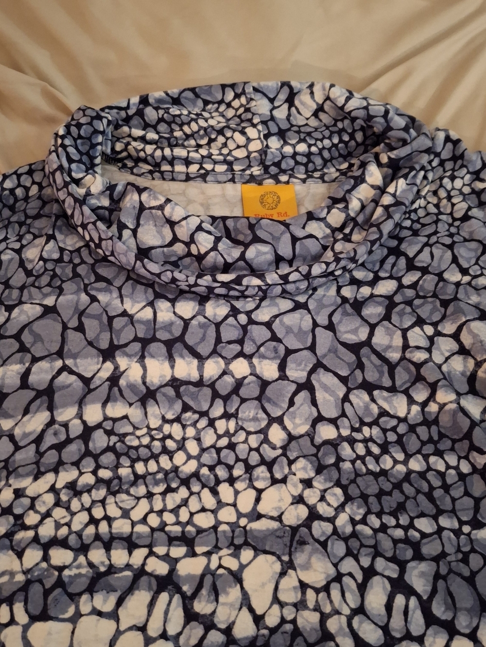 Ruby Rd. Cowl Neck Blue Patterned Women’s Top - Picture 4 of 6
